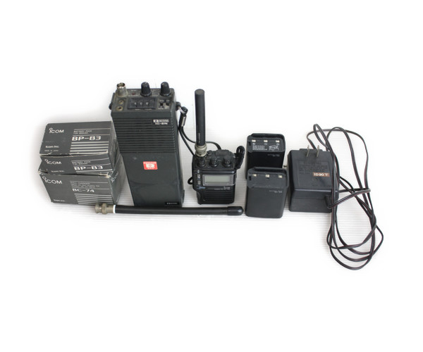 ICOM アイコム IC-2N/IC-3S/BP-83/BP-90/BC-74 ハンディ