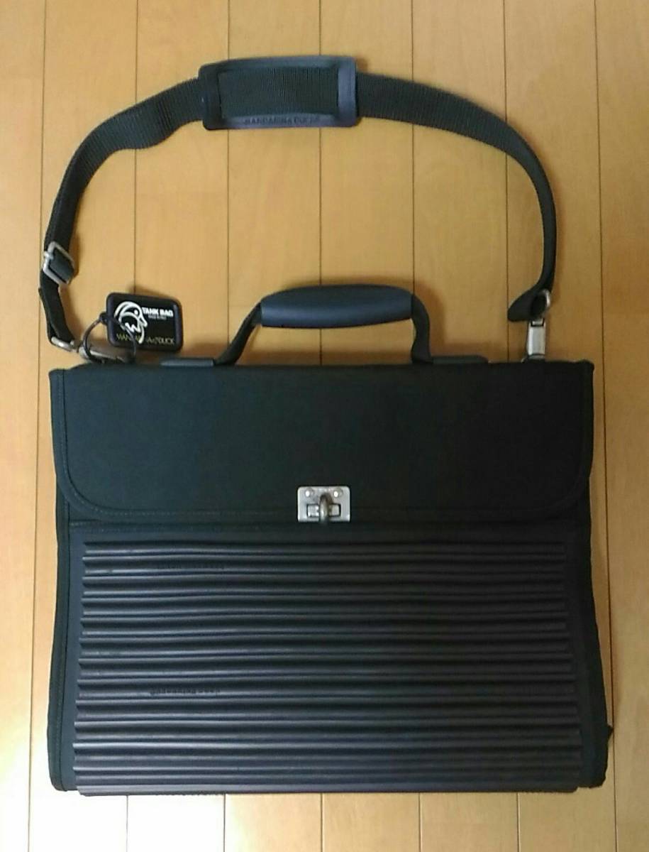 マンダリナダック MANDARINA DUCK タンク TANK ディープグリーン 新品