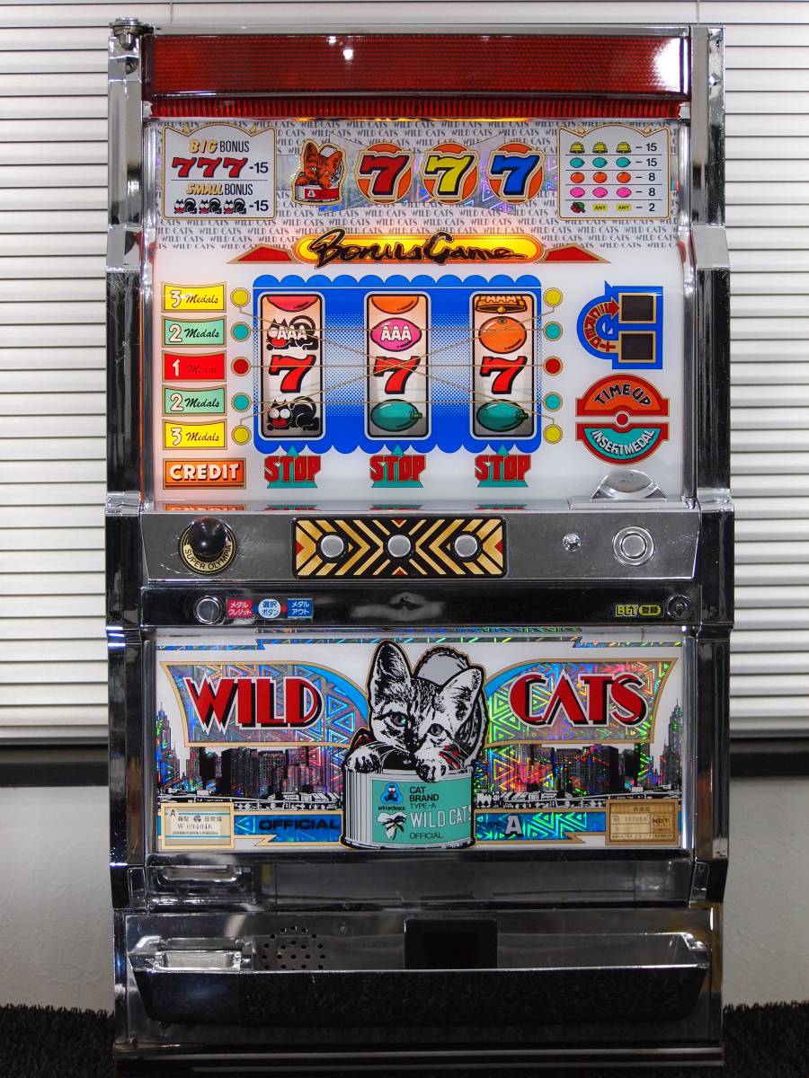 ワイルドキャッツ　パチスロ実機 本体　実働品　配送可能　レア　レトロ ワイルドキャッツ パチスロ実機 本体 実働品 配送可能 レア レトロ