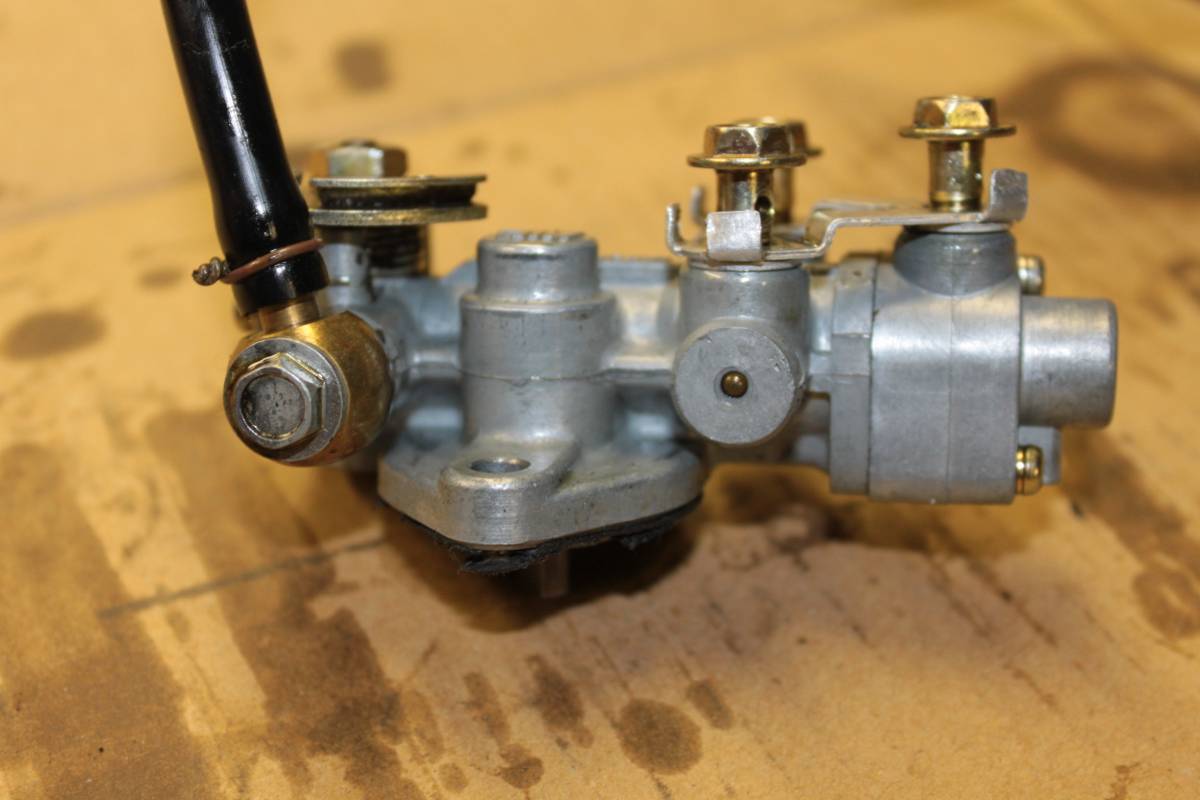 カワサキ 当時物 K1846 純正 KH250 KH400 250SS オイルポンプカバー 