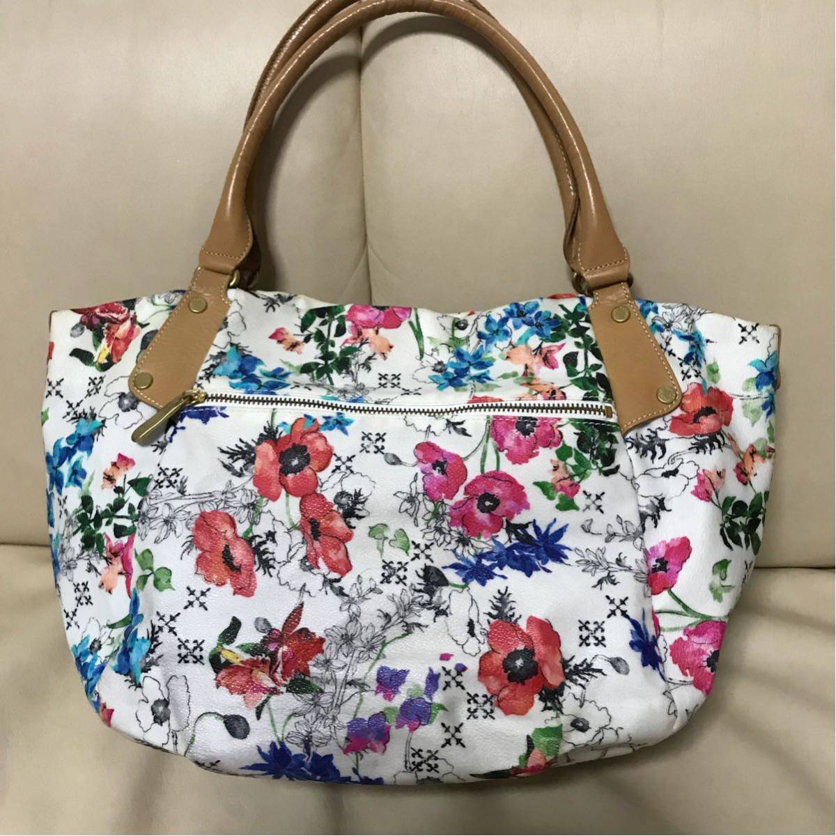 2⁄4〜新色発売商品4型ご紹介♪ russet ラシット 花