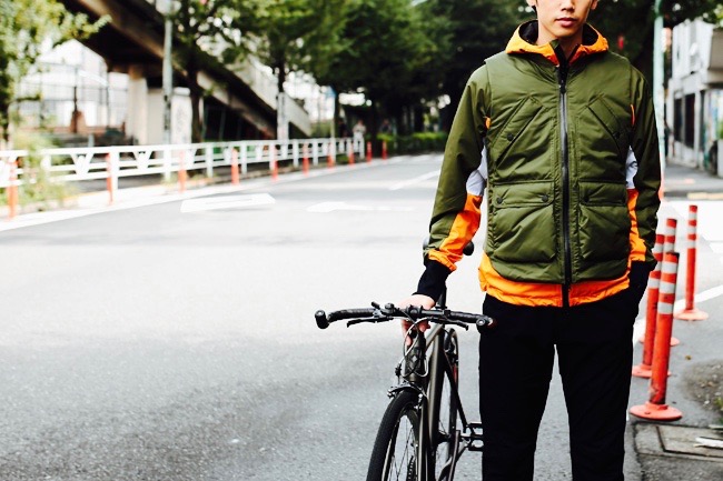 【narifuri ナリフリ】美品 ニンジャ 中綿 ベスト M オリーブ 耐久・撥水・透湿性◎!!