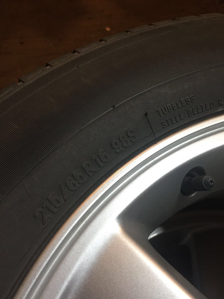 トヨタ 215 65 R16 トヨタ ラッシュ 純正アルミホイール4本付き夏タイヤセット 純正16インチアルミホイール 215&frasl;65R16 夏タイヤ付き４本SET