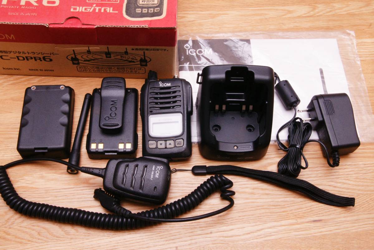 □□デジタル簡易無線機(5W)□アイコムIC-DPR6□ハンドマイク他オプション