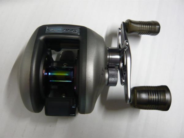 送60サ[62]シマノ 銀メタXT 極美品 本体のみ 中古