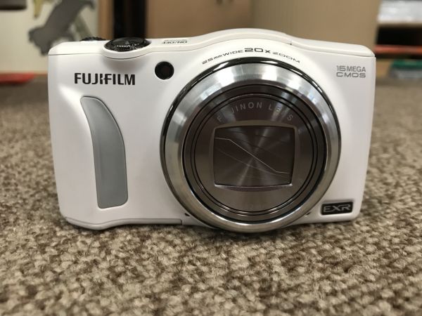 EXR Fujifilm FUJIFILM FINEPIX F775 Used FinePix F770EXR sample
