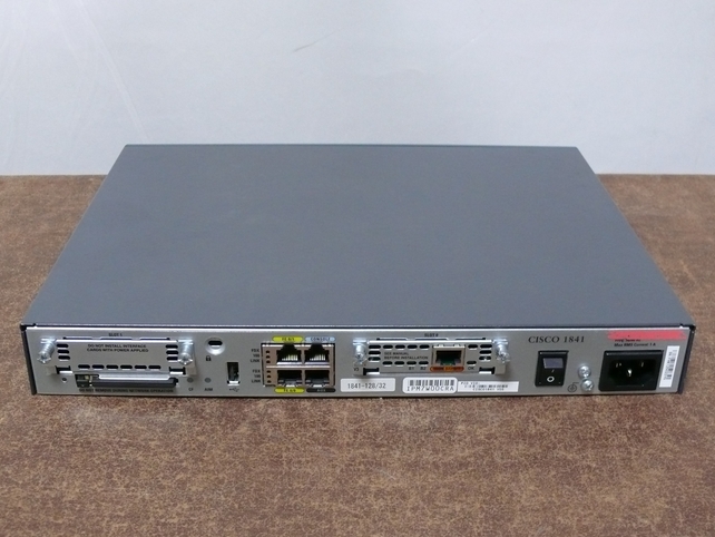 PT783◆Cisco1800 Series /CISCO1841 /IOS 12.4(21) ルーター 初期化済