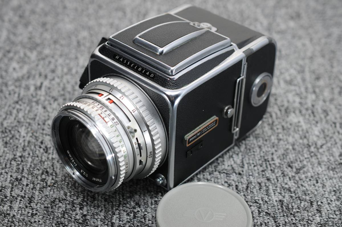 HASSELBLAD ハッセルブラッド 500C/M Carl Zeiss Planar 80mm F2.8 
