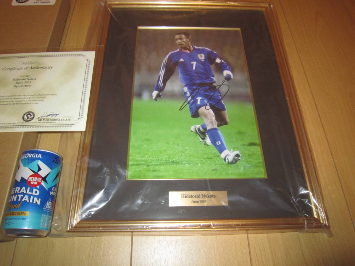 中田英寿さんのサイン色紙 中田英寿選手直筆サイン色紙 □ 中田英寿直筆