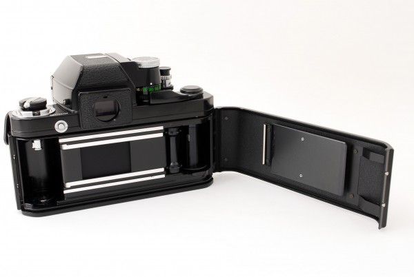 美品 ニコン Nikon F2 フォトミック フィルムカメラ ボディ DP-1