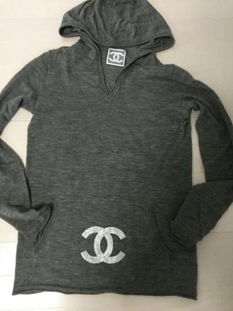 シャネル CHANEL（パーカー）のフリマアイテム一覧 CHANEL マフラー N