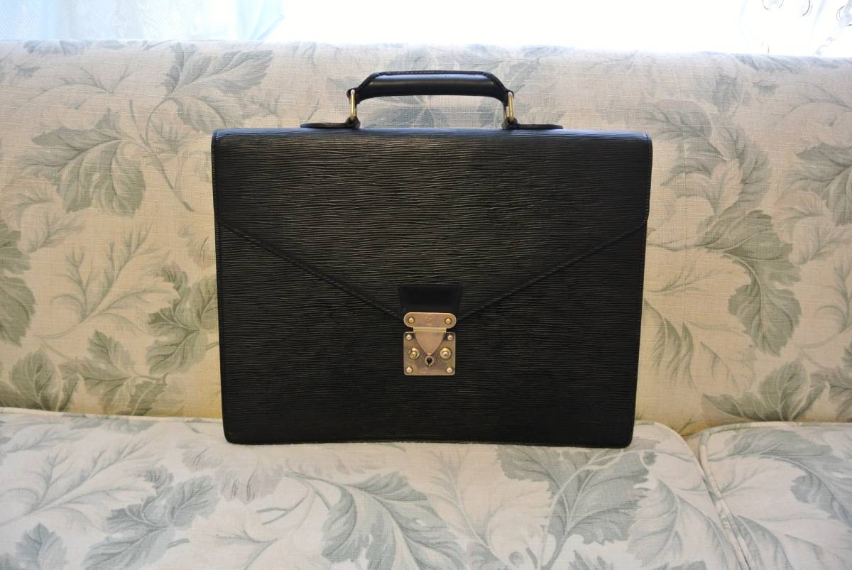☆良品☆鑑定済☆LOUIS VUITTON エピ コンセイエ 書類かばん☆ 【公式 