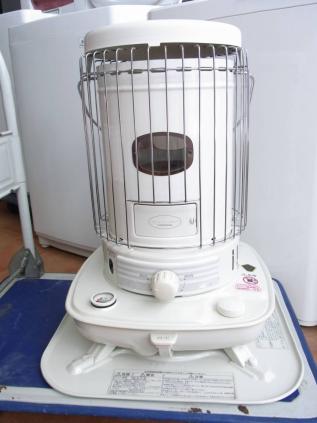 札幌発 コロナ 石油ストーブ Sl 111 Corona 替え芯 しん 付き 丸型 対流形 灯油ストーブ カフェ 引取歓迎 石油ストーブ 売買されたオークション情報 Yahooの商品情報をアーカイブ公開 オークファン Aucfan Com