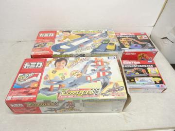 同梱不可/ジャンク 処分 トミカ他 ビックタワーサーキット.びゅんびゅんサーキット 等