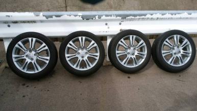 ホンダ フィットRS純正タイヤ・ホイールセット中古