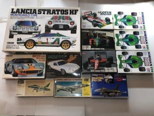 積みプラまとめて出品/童友社1/12ストラトス_ハセガワHG1/24フェラーリF189+ベネトンB190+戦闘機_ロータスヨーロッパ+GT40他