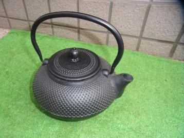 鉄瓶・新品　未使用品・茶道具・囲炉裏用品・金属工芸品