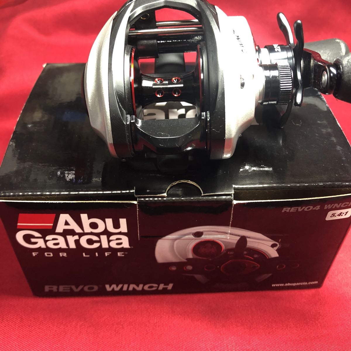 603342 アブガルシア REVO5 WINCH シリーズ 右巻き Amazon | AbuGarcia