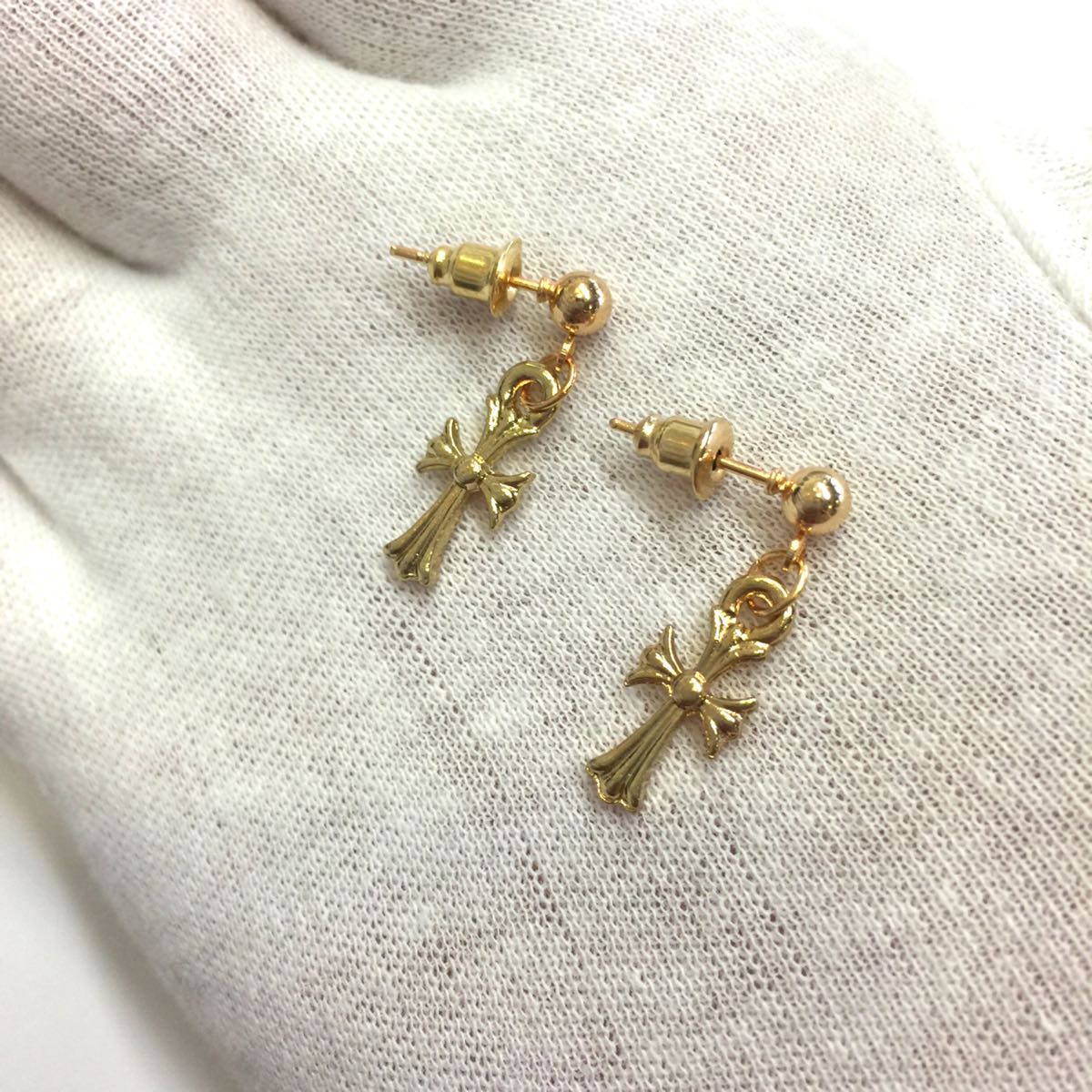 最安値！クロスピアスゴールド片耳_4