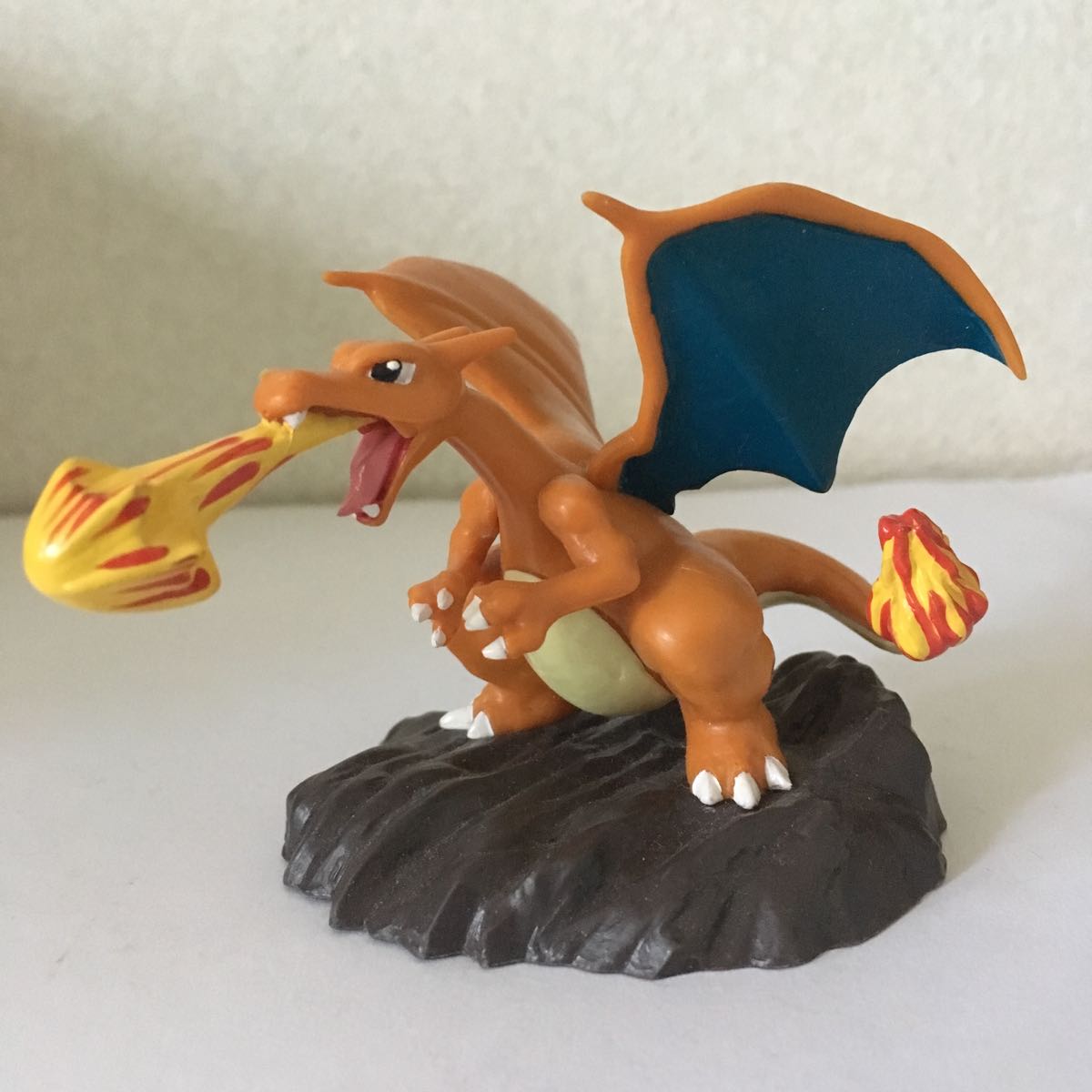 ポケモン フィギュア バトルコロシアム AG フシギバナ リザードン