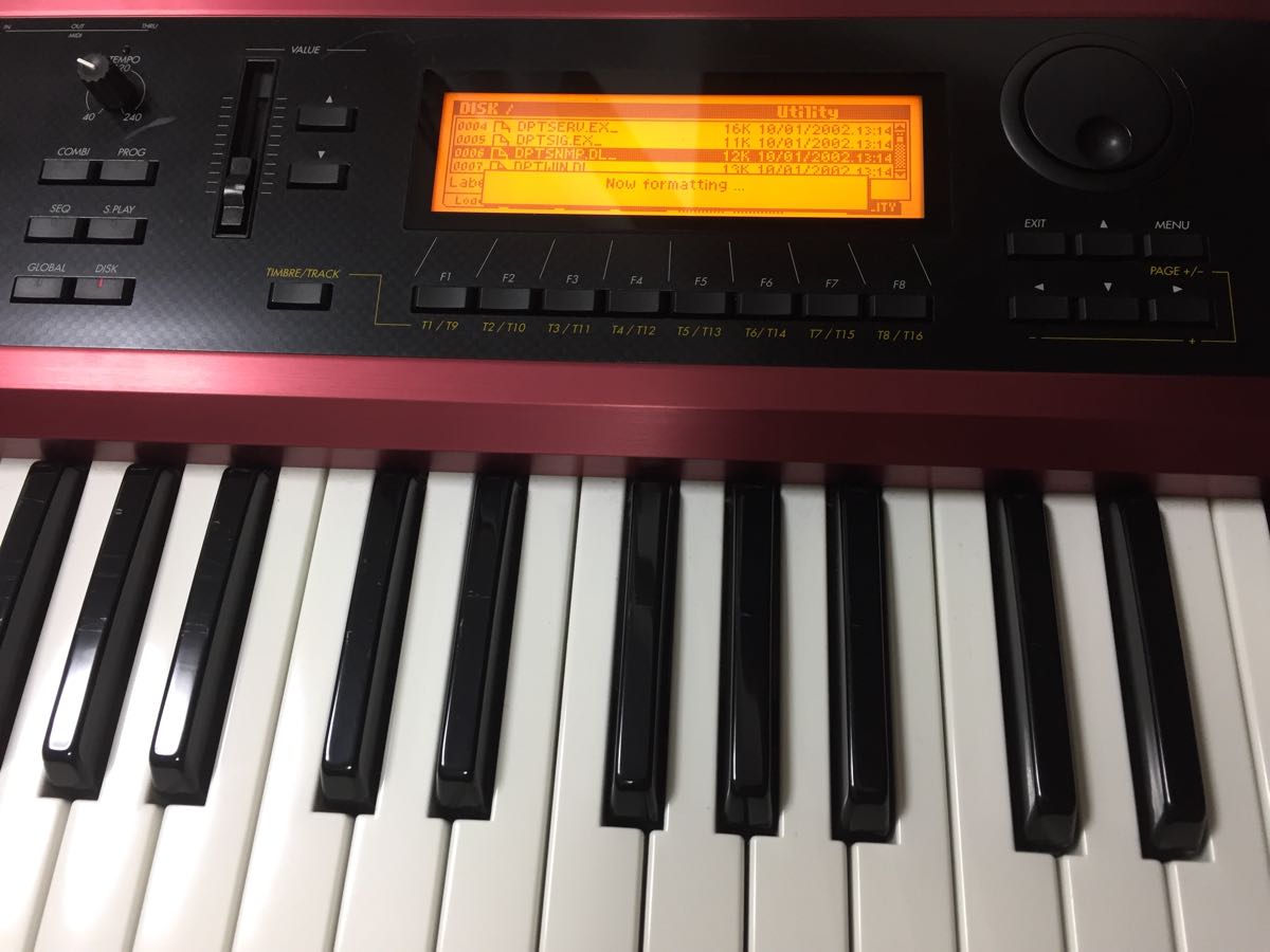 KORG KARMA MUSIC WORKSTATION シンセサイザー 【公式通販】