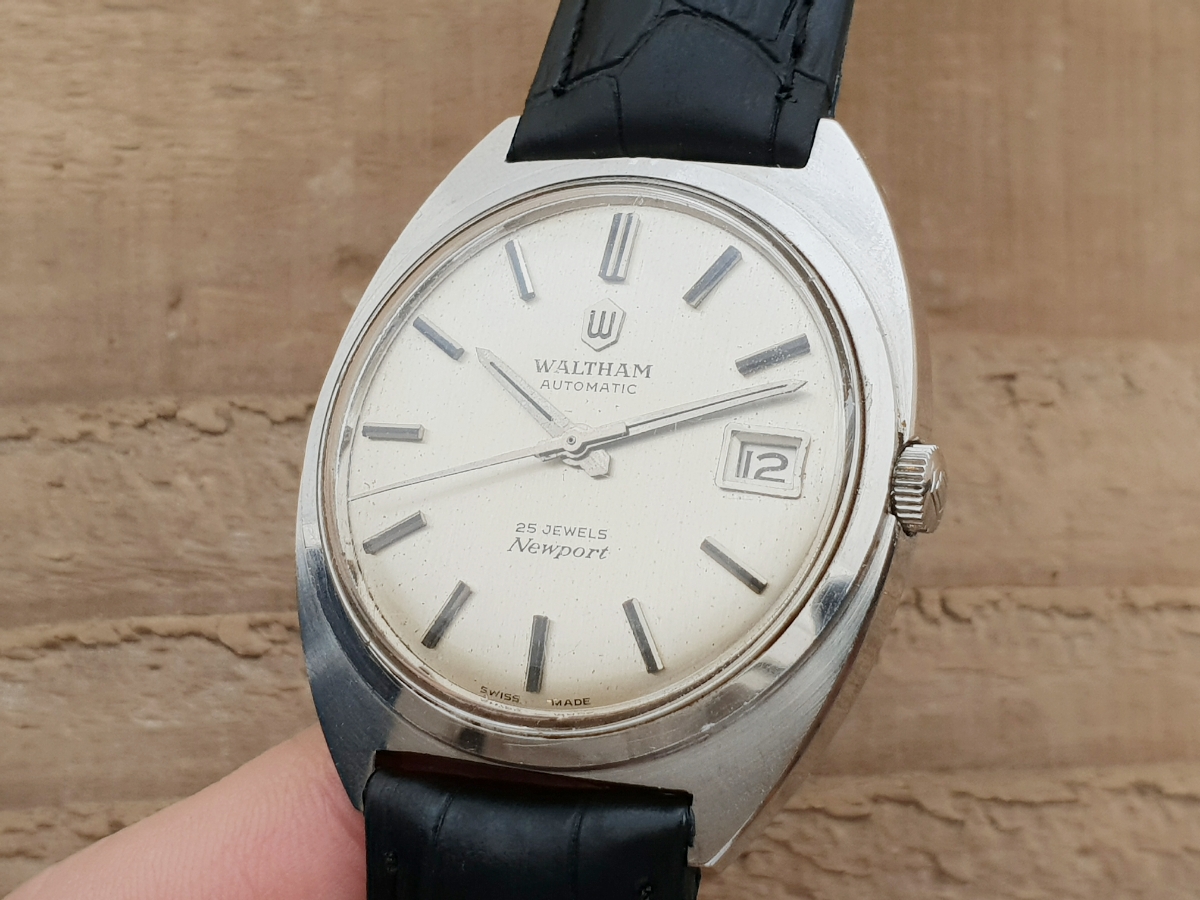 WALTHAM ウォルサム Newport 自動巻き Automatic 25石 Cラインケース