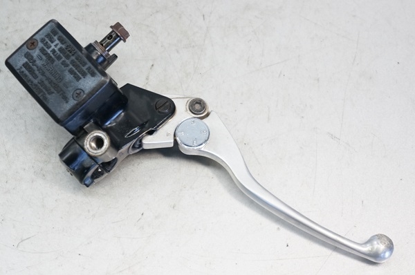 XJR400☆純正 フロントブレーキマスター φ5/8 検【ヤマハ 4HM RH02J