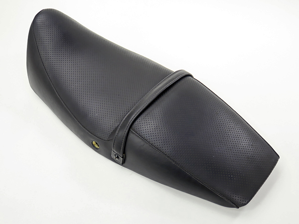 Yahoo!オークション srx600 -「srx600 \u003e \u003c13 (シート)の落札相場・落札価格 SRX600 3SX 張り替え済み純正シート！E6YA　付属