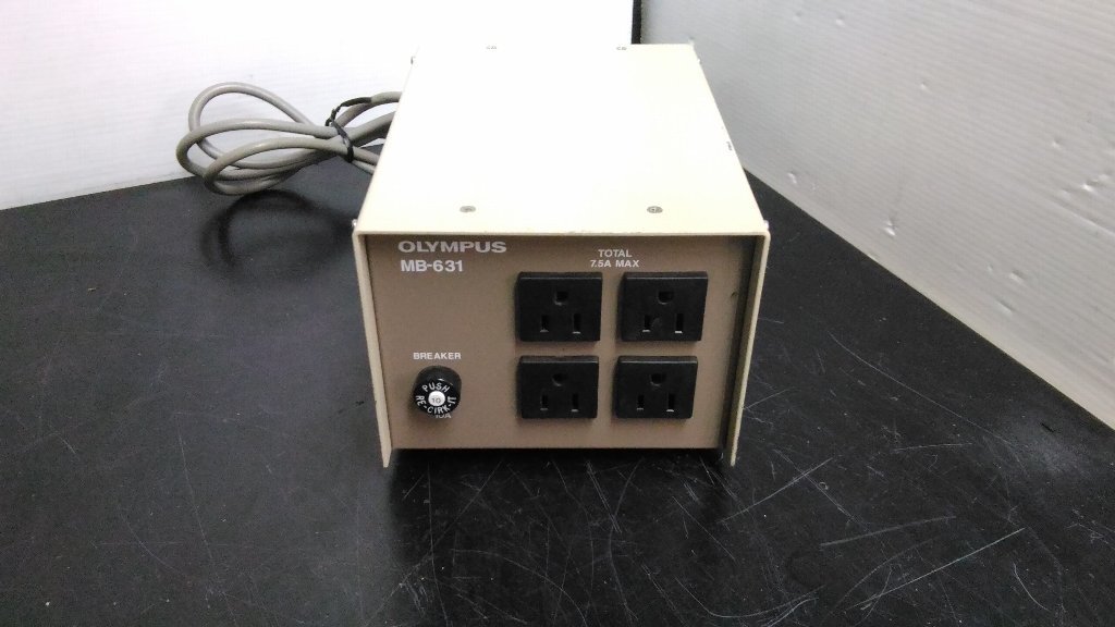 OLYMPUS MB-631 電源タップ OLYMPUS MB-631 電源タップ 4口 アイソ