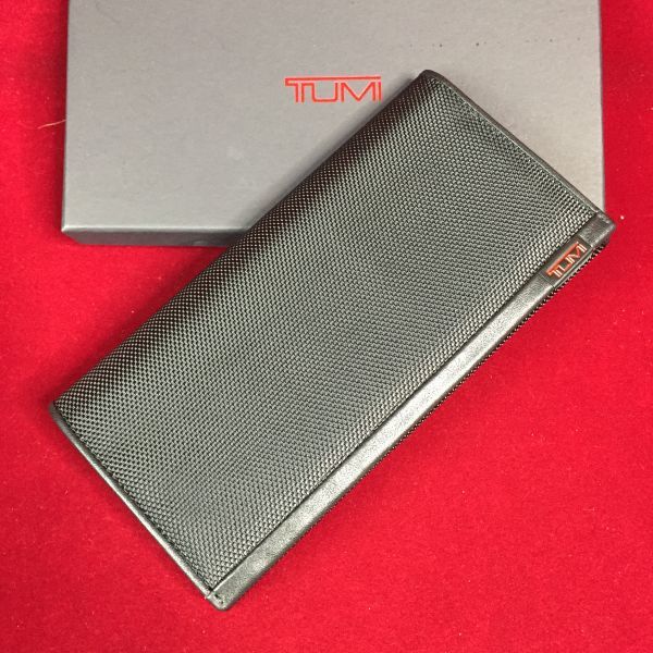 トゥミ TUMI メンズ 二つ折り長財布 ブラック 小銭入れあり TB22 財布 トゥミ 革 折りたたみ財布 二つ折り財布 ラウンドファスナー