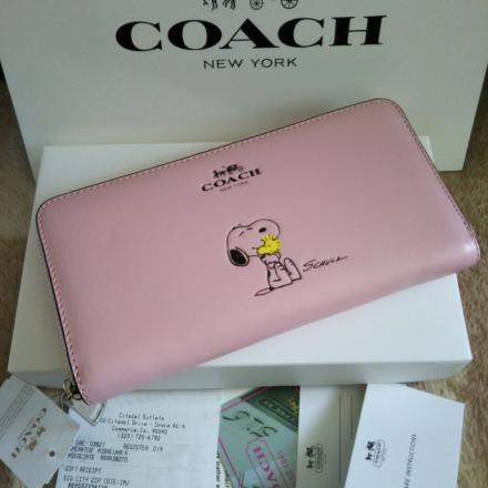 スヌーピー コーチ 長財布 COACH コラボ | ピーナッツコラボ