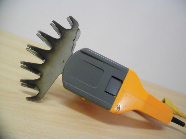 KYOCERA（京セラ） 6082N◎リョービ RYOBI 電気バリカン AB-1600 芝 