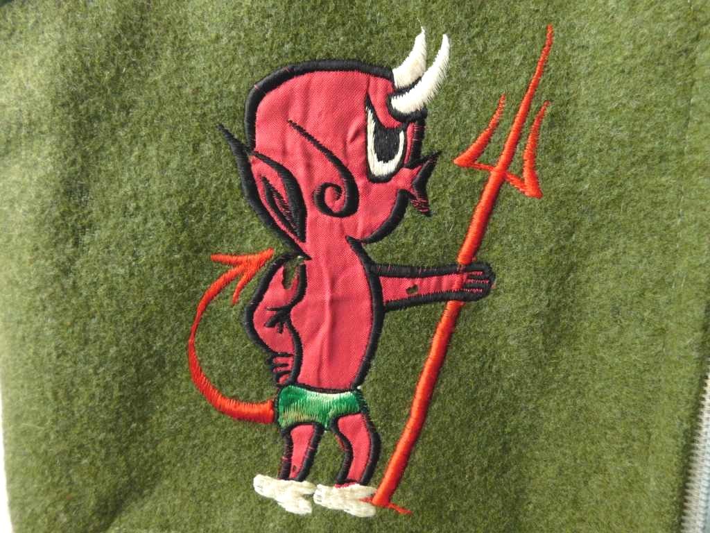 ◇Skull Works スカルワークス◇文字 刺繍 ベスト 【公式通販】