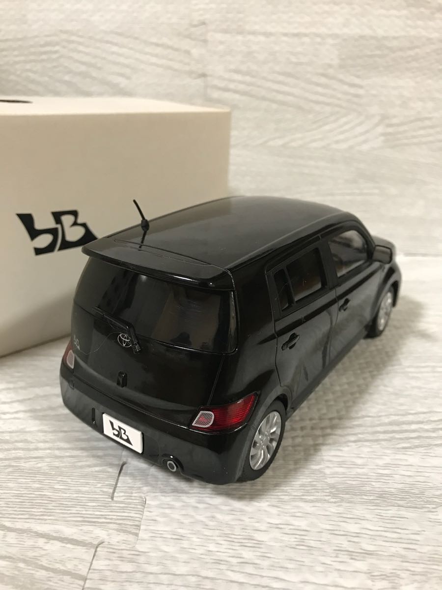 1/24 トヨタ bB カラーサンプル ミニカー 非売品 ブラック 箱付きに