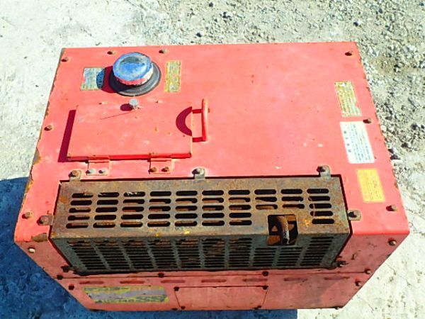 デンヨーウェルパー 140SS 防音型エンジン溶接機 発電機 中古 現状 