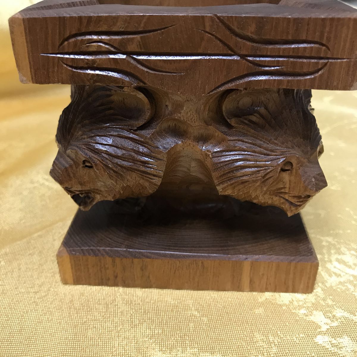 北海道 網走刑務所 矯正展 木彫り 熊 置物 灰皿 小物入れ 木彫りのクマ