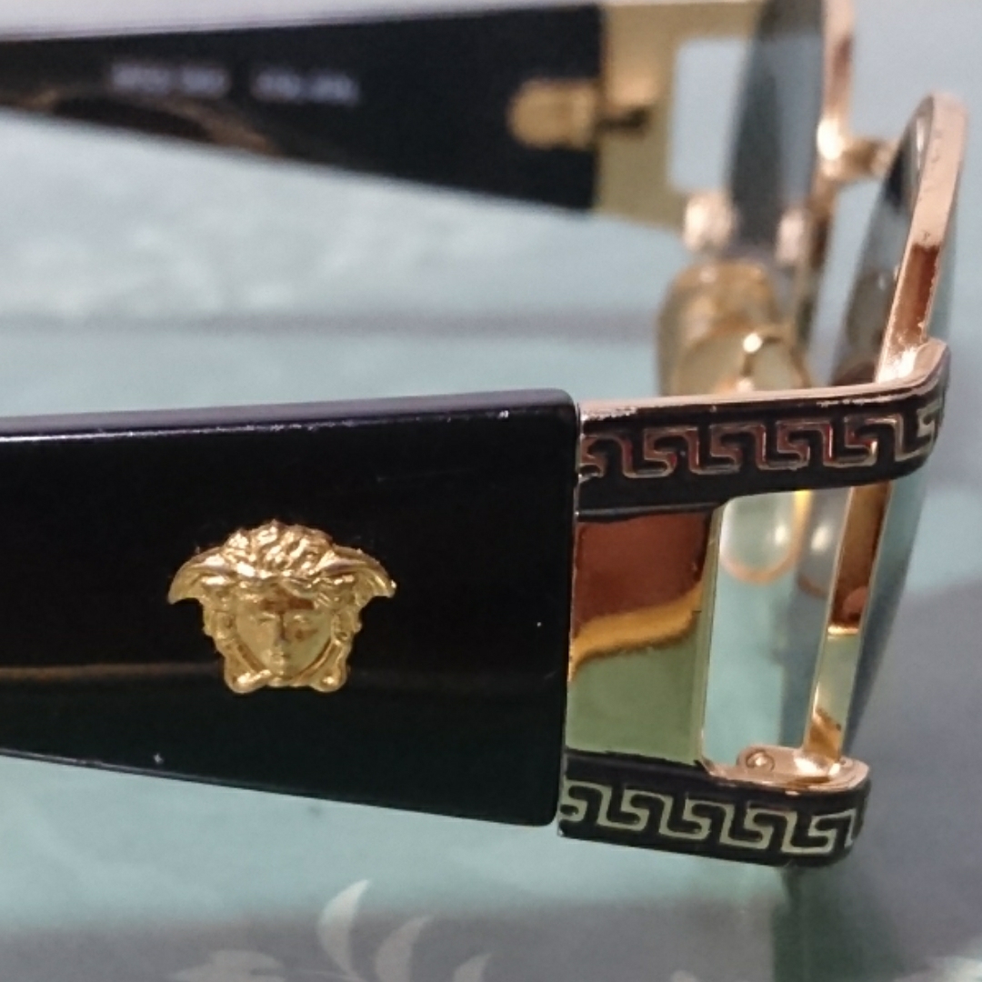 Gianni Versace サングラス ヴィンテージ ジャンニヴェルサーチ グレカ  