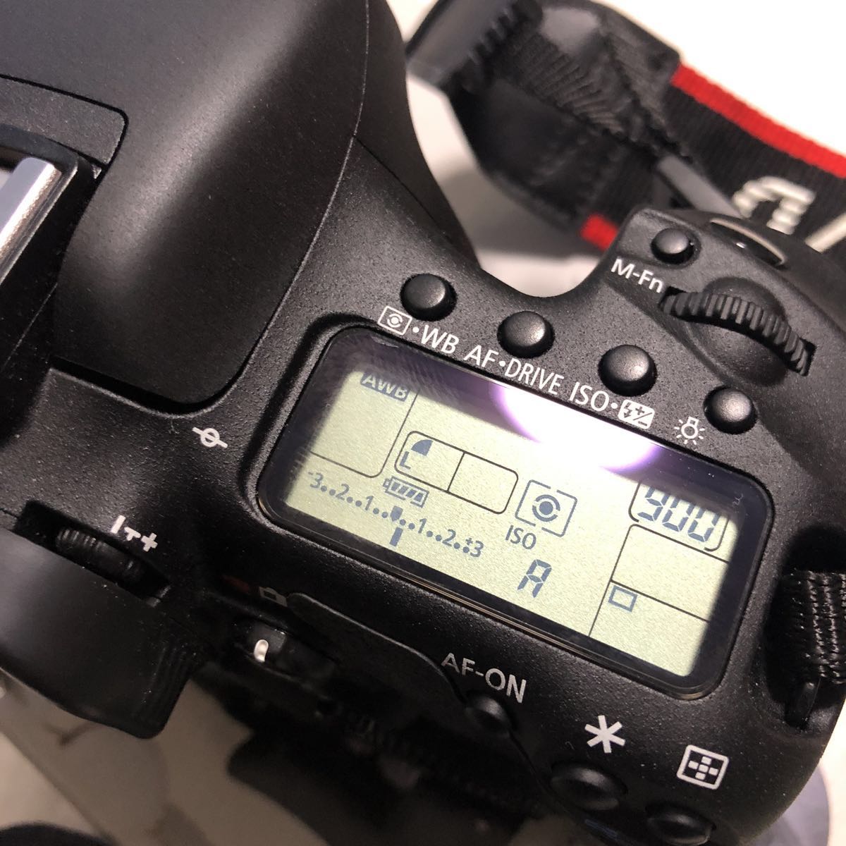 Canon EOS 7D 本体と付属品 Canon デジタル一眼レフカメラ EOS 7D
