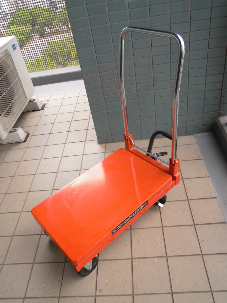 東正車両　ゴールドリフター　リフターテーブル　120kg運搬台車_2