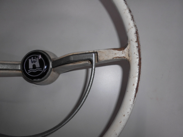 中古品 VW ワーゲンビートル空冷6ボルト時代の純正ステアリング