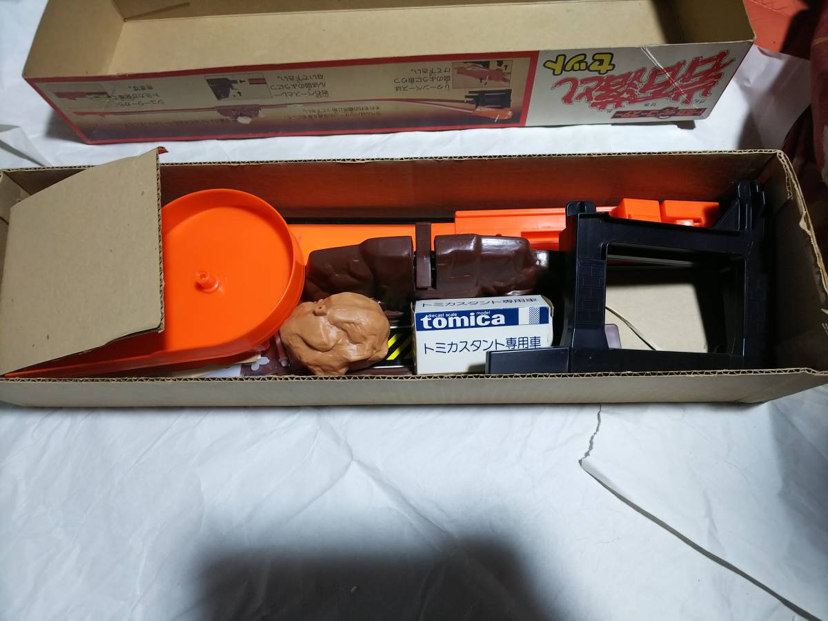 トミカ 岩石落としセット トミカスタント専用車 スカイライン 00gt X 当時物 トミカスピードコースター トミカ 売買されたオークション情報 Yahooの商品情報をアーカイブ公開 オークファン Aucfan Com