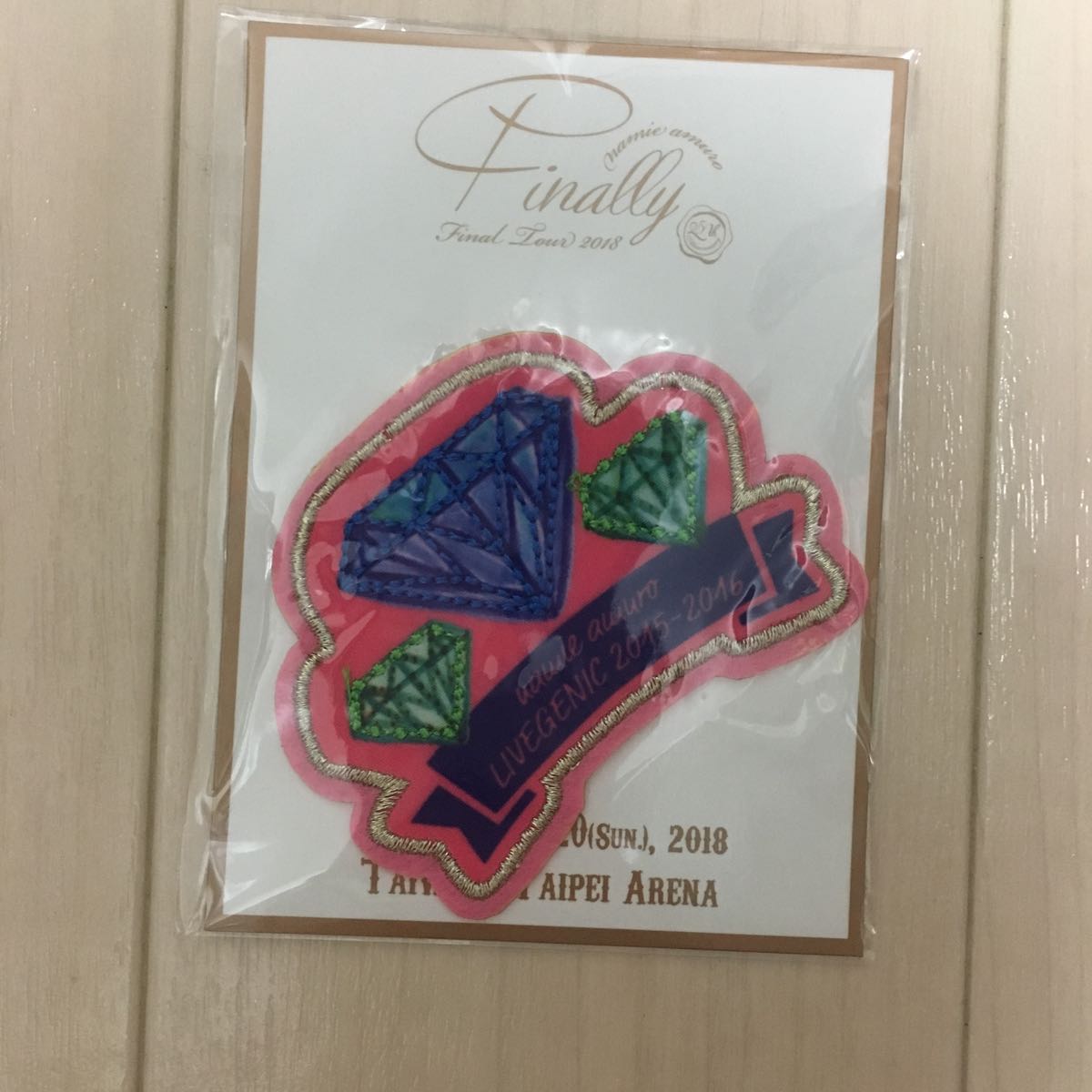 安室奈美恵 刺繍ワッペンシール 台湾_1