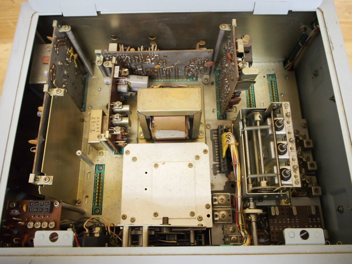 YAESU　FL-101、FR-101　八重洲無線　送・受信機 ☆YAESU ヤエス FR-101 FL-101 無線 送受信機 FR-101 YAESU 無線機