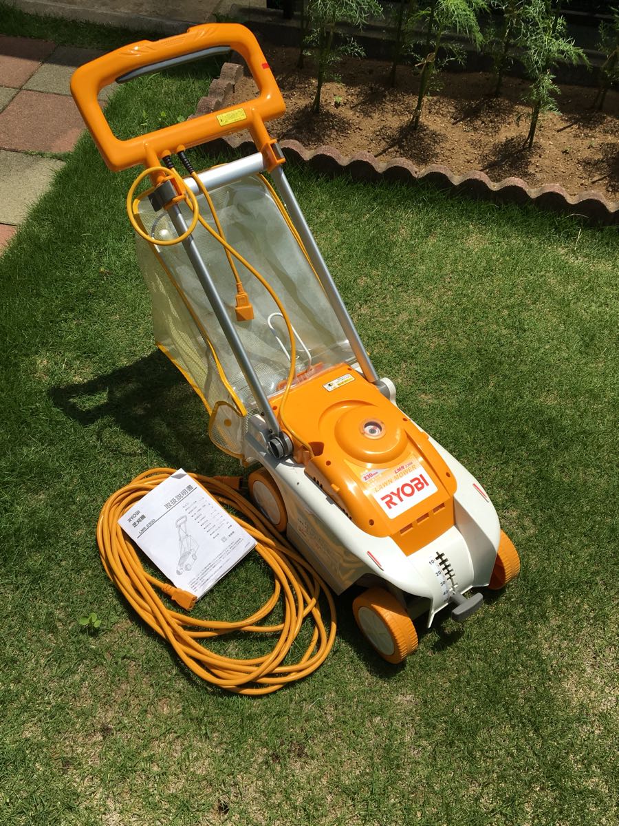 RYOBI(リョービ)京セラ 芝刈り機 園芸用品 【超美品】RYOBI（京セラ）LMR2300 芝刈り機