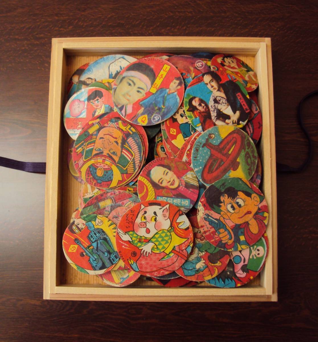 古い紙めんこ　面子 120枚　箱付