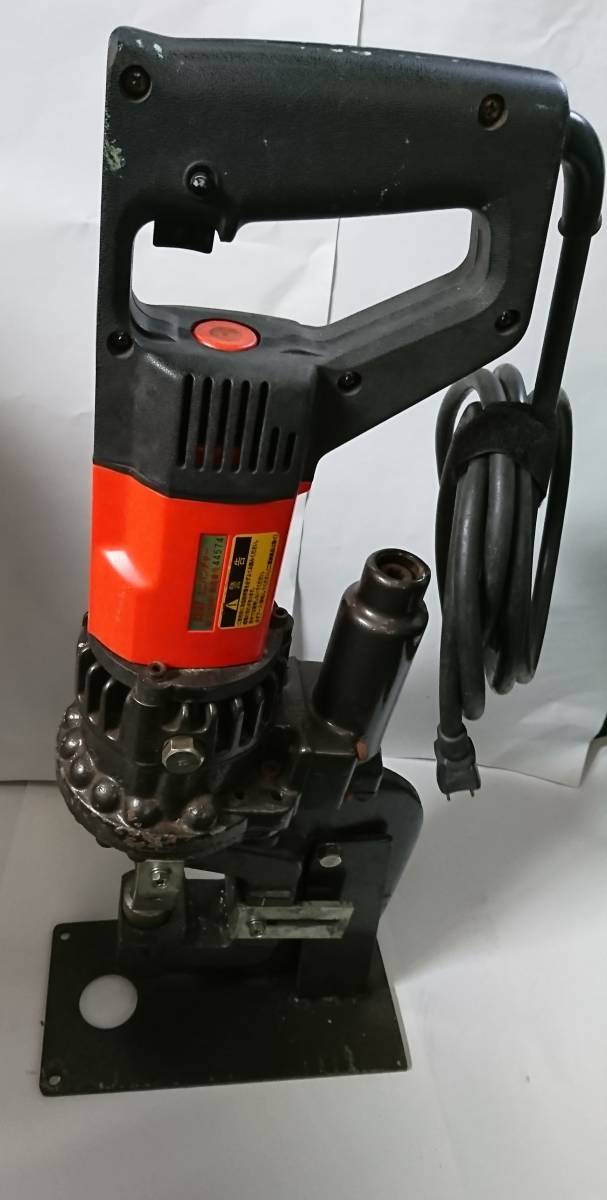 ☆イクラ(育良精機) ミニパンチャーIS-106MP 動作品☆ ミニパンチャー