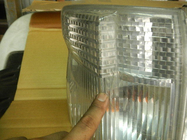 Y9280 E25 キャラバン 前期 右 ヘッド ライト 右 クリア付 コイト koito 100-24774 210-24774