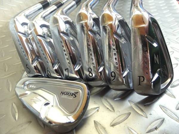 M42 スリクソン Z725 ダイナミックゴールド DST S200 4-9.Pw 7本 即発送(ダンロップ)｜売買されたオークション情報、yahooの商品情報をアーカイブ公開 - オークファン 男性右きき用