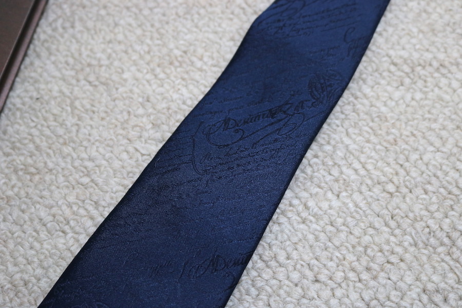 Berluti ベルルッティ シルクネクタイ 新品 カリグラフィ 正規店購入品