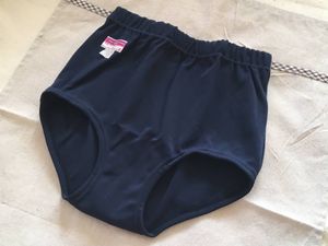 カンコー ブルマのYahoo!オークション(旧ヤフオク!)の相場・価格を見る